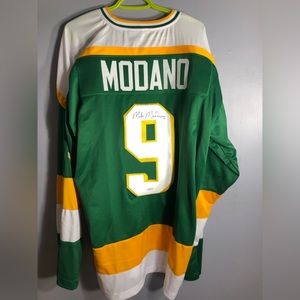 Mike Modano Minnesota North Stars Signed Jersey with COA
